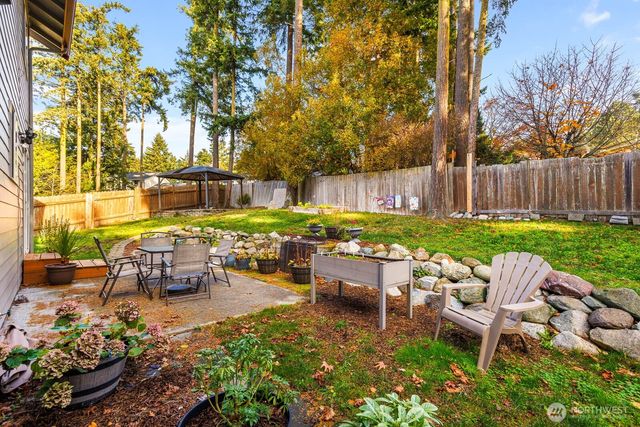 510 SW Regency Drive, Oak Harbor, WA 98277