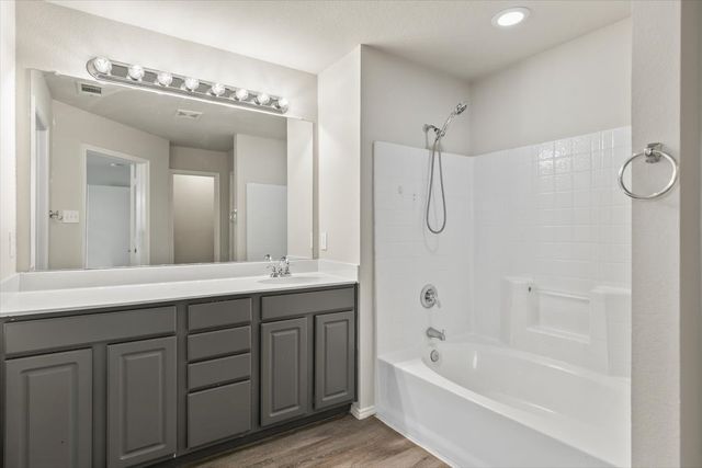 10745 Kittering Trail, Fort Worth, TX 76052