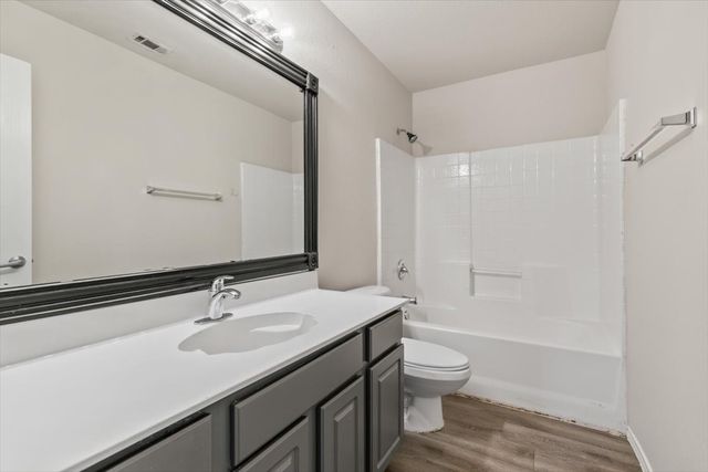 10745 Kittering Trail, Fort Worth, TX 76052