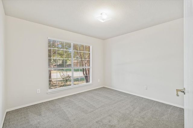 10745 Kittering Trail, Fort Worth, TX 76052