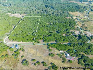 1 Lower Four Mile 1300, Bandon, OR 97411