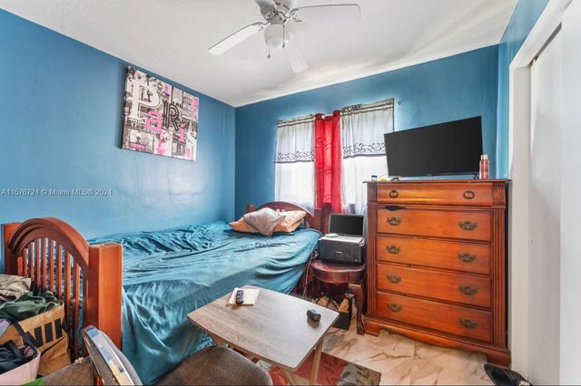 20530 NW 24th Ave, Miami Gardens, FL 33056