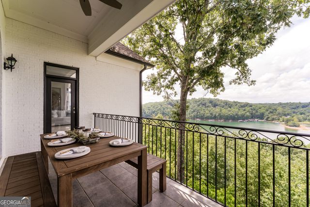 3626 Wye Cliff Way, Gainesville, GA 30506