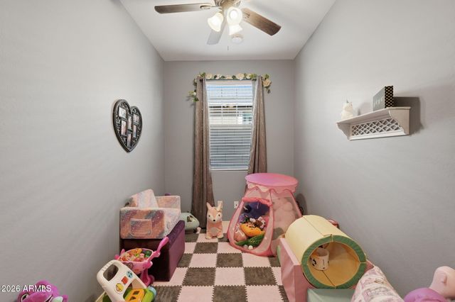 1462 W MACAW Drive, San Tan Valley, AZ 85140