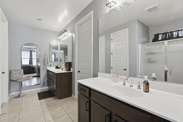 1462 W MACAW Drive, San Tan Valley, AZ 85140