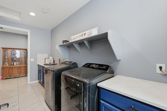 1462 W MACAW Drive, San Tan Valley, AZ 85140