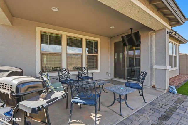 1462 W MACAW Drive, San Tan Valley, AZ 85140