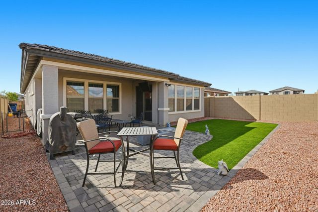 1462 W MACAW Drive, San Tan Valley, AZ 85140