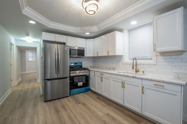 1612 S 59th Court, Cicero, IL 60804