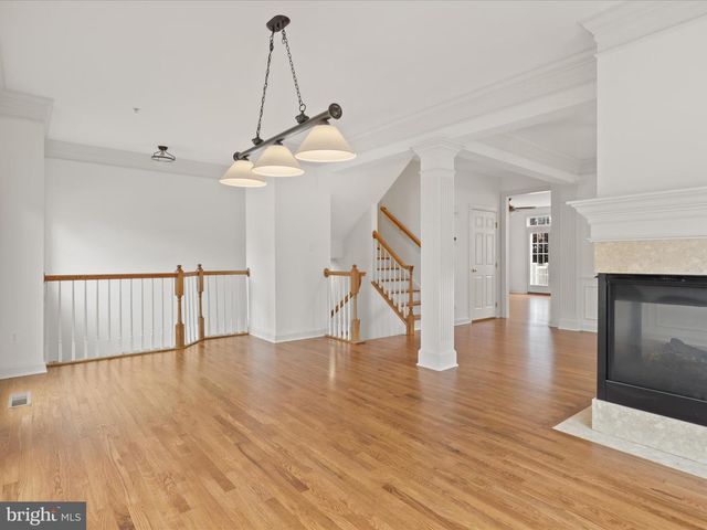 7980 VIGNE CT, Vienna, VA 22182