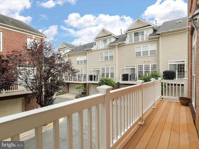 7980 VIGNE CT, Vienna, VA 22182