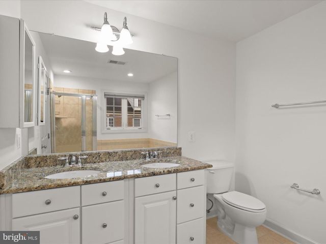 7980 VIGNE CT, Vienna, VA 22182