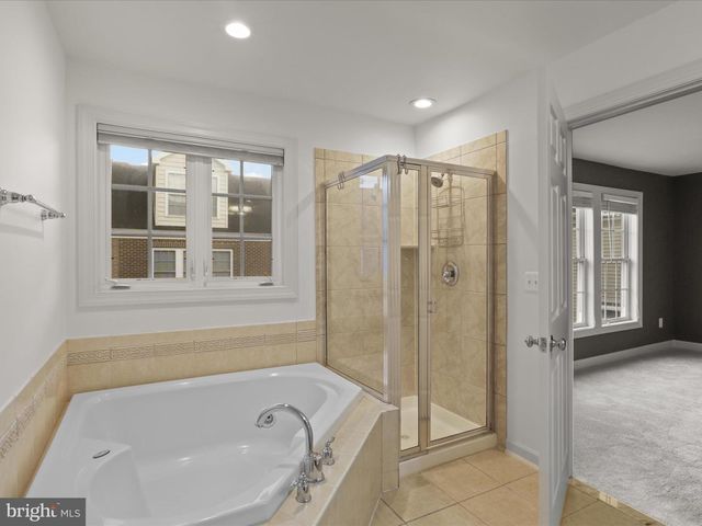 7980 VIGNE CT, Vienna, VA 22182