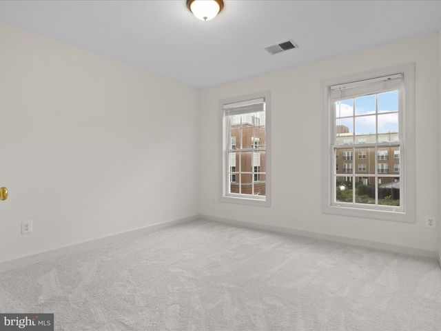 7980 VIGNE CT, Vienna, VA 22182