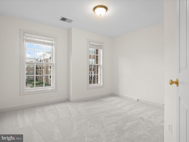 7980 VIGNE CT, Vienna, VA 22182