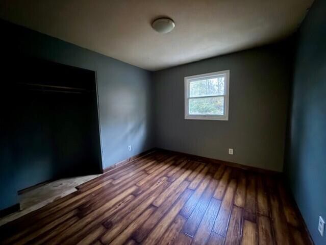 240 E 625 S, North Judson, IN 46366