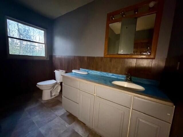 240 E 625 S, North Judson, IN 46366