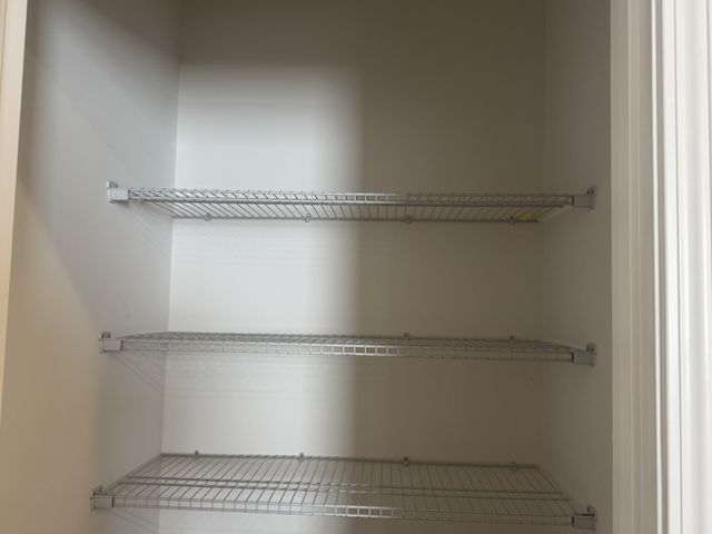 129 Dahlia Dr, La Vergne, TN 37086