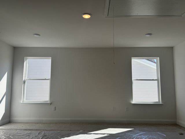 129 Dahlia Dr, La Vergne, TN 37086