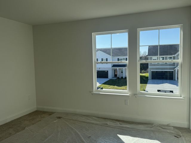 129 Dahlia Dr, La Vergne, TN 37086