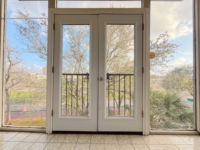 2400 N Braeswood Boulevard 329, Houston, TX 77030