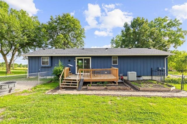 22670 W 246th Street, Paola, KS 66071