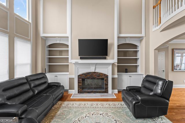 320 Commons Gate Court, Roswell, GA 30075