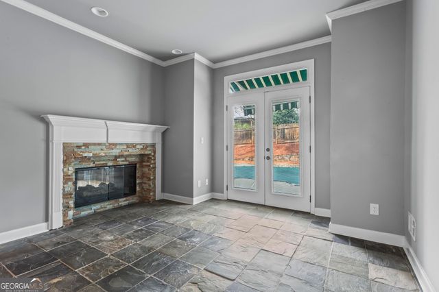 320 Commons Gate Court, Roswell, GA 30075