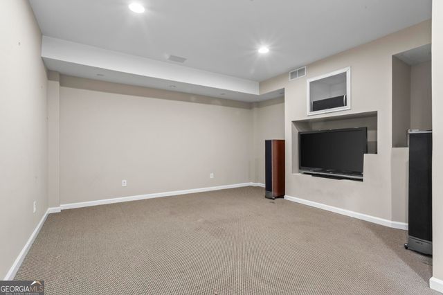 320 Commons Gate Court, Roswell, GA 30075