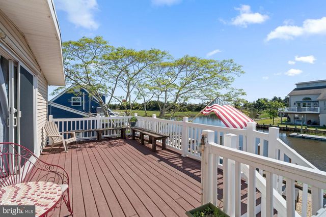 40 DADDY TUCKER, Little Egg Harbor Twp, NJ 08087