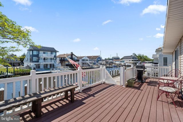 40 DADDY TUCKER, Little Egg Harbor Twp, NJ 08087