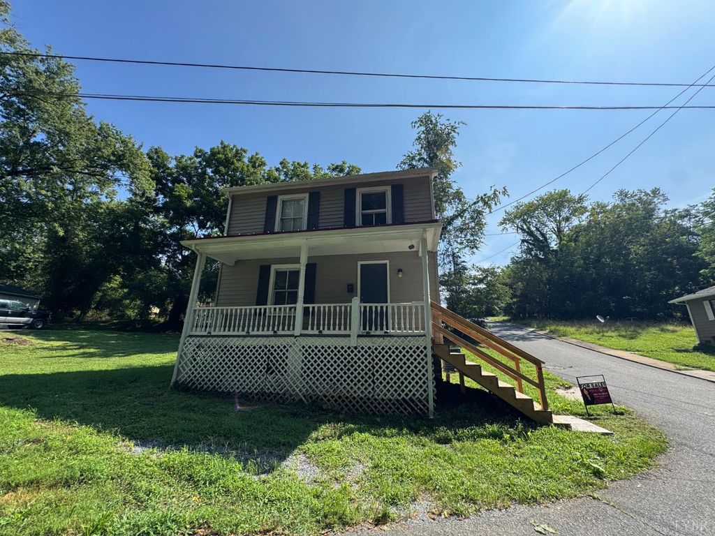 800 Spring Street, Lynchburg, VA 24504