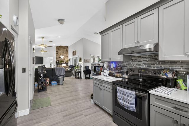 13714 78th Place N, West Palm Beach, FL 33412