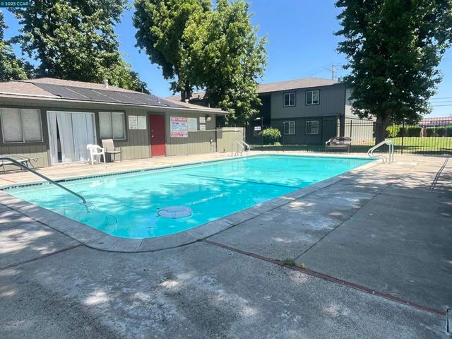 1133 Meadow Ln 53, Concord, CA 94520