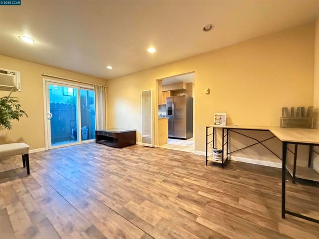 1133 Meadow Ln 53, Concord, CA 94520