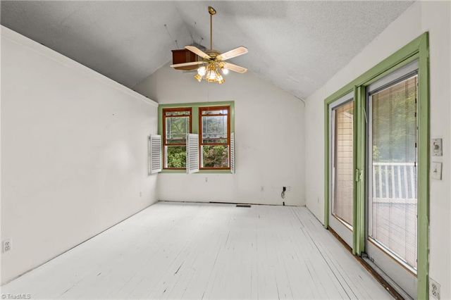 702 Granville Drive SW, Winston-salem, NC 27101