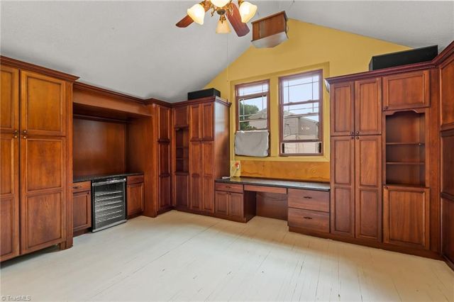 702 Granville Drive SW, Winston-salem, NC 27101