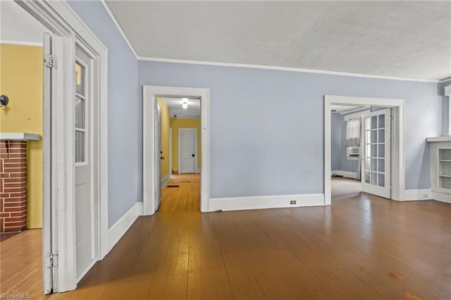 702 Granville Drive SW, Winston-salem, NC 27101