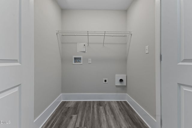 546 Rock Canyon Drive, Fayetteville, NC 28303