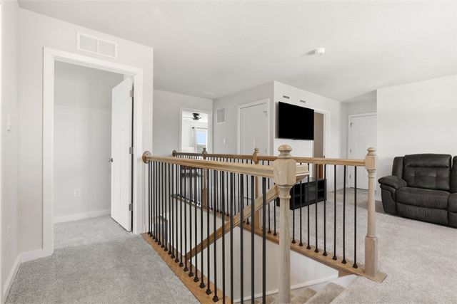 301 Saint Michael Way, Findlay Twp, PA 15126