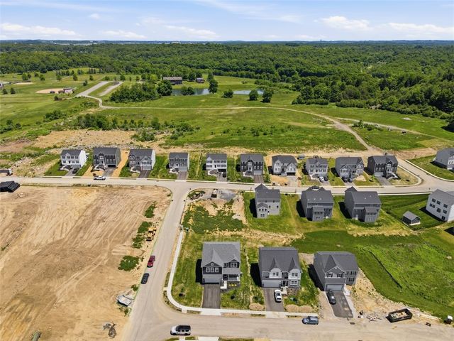 301 Saint Michael Way, Findlay Twp, PA 15126