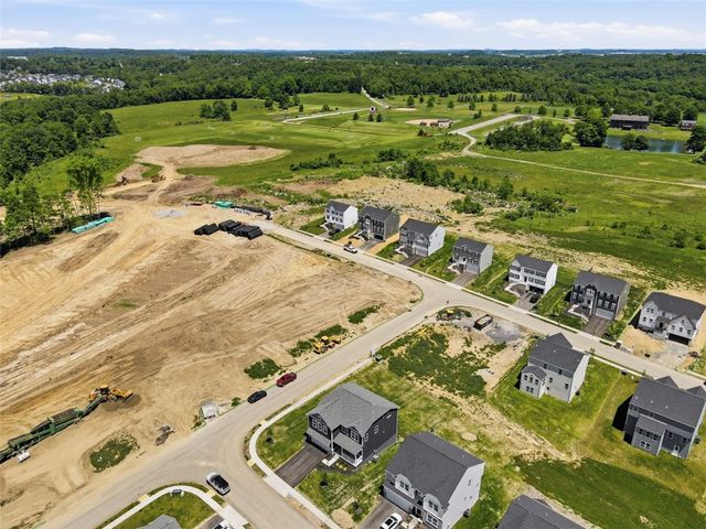 301 Saint Michael Way, Findlay Twp, PA 15126