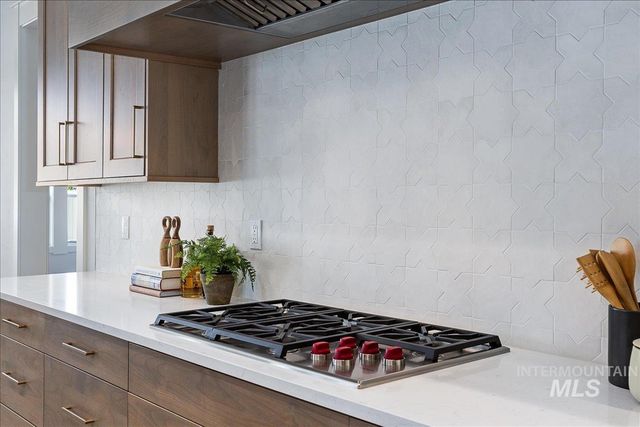 2843 W Three Lakes Dr., Meridian, ID 83646