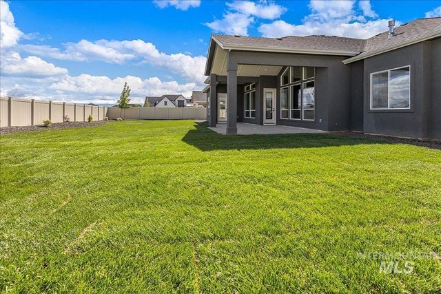 2843 W Three Lakes Dr., Meridian, ID 83646