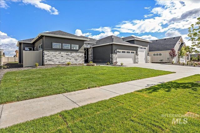 2843 W Three Lakes Dr., Meridian, ID 83646