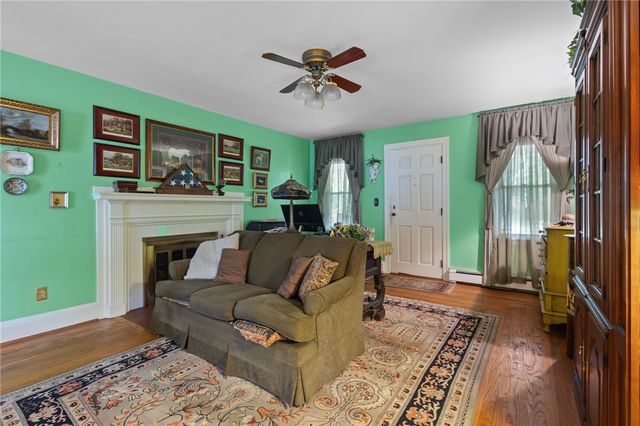 1727 Old Louisquissett Pike, Lincoln, RI 02865
