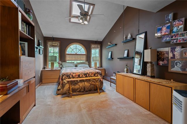 1727 Old Louisquissett Pike, Lincoln, RI 02865