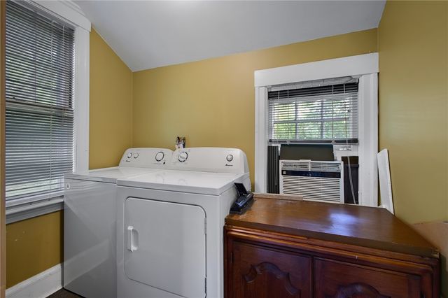 1727 Old Louisquissett Pike, Lincoln, RI 02865