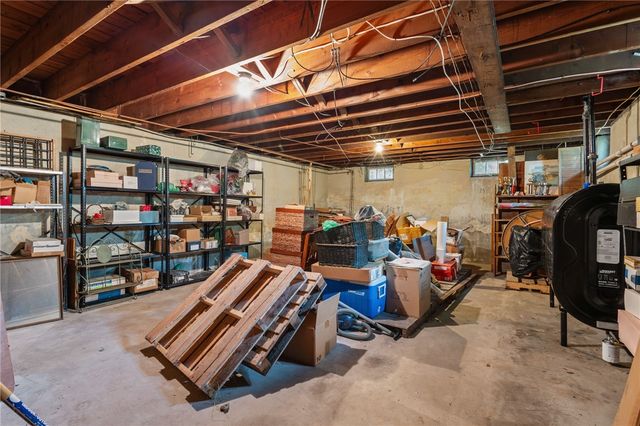 1727 Old Louisquissett Pike, Lincoln, RI 02865