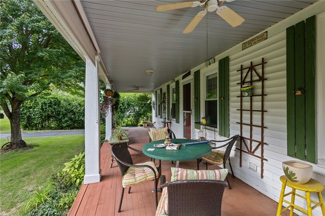 1727 Old Louisquissett Pike, Lincoln, RI 02865